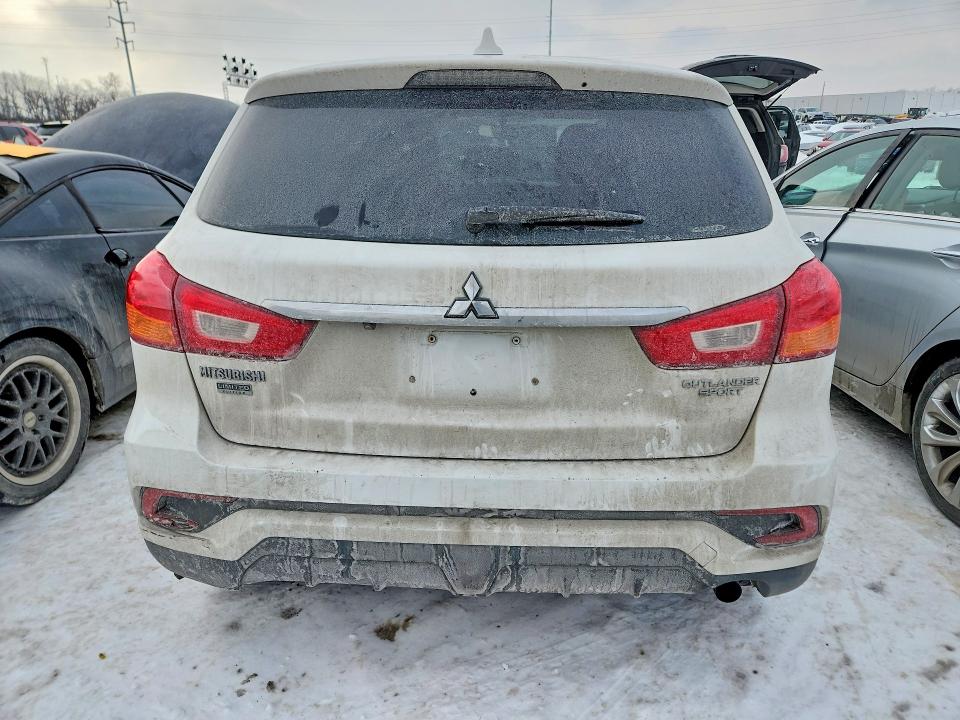 Продаж на аукціоні авто 2018 Mitsubishi Outlander Sport, vin: JA4AR3AU0JZ028904, номер лоту: 74224405