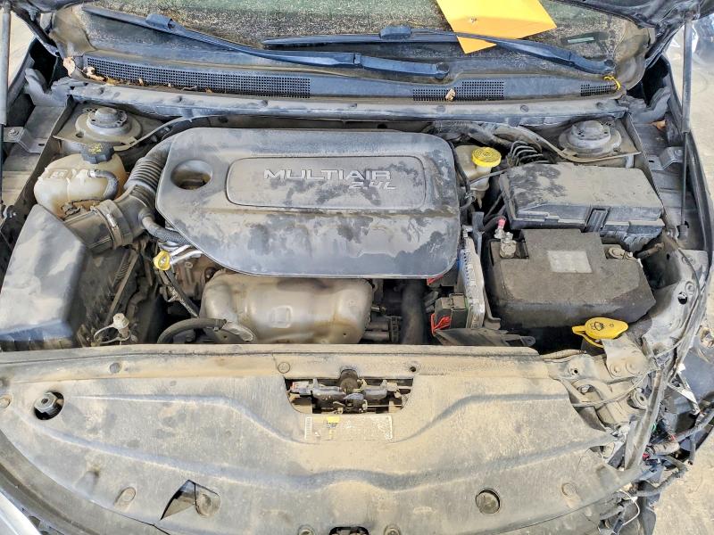 Продажа на аукционе авто 2015 Chrysler 200, vin: 1C3CCCAB2FN573309, номер лота: 77911215