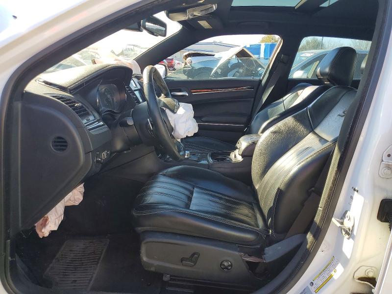 Продажа на аукционе авто 2018 Chrysler 300, vin: 2C3CCABG9JH141204, номер лота: 76050945