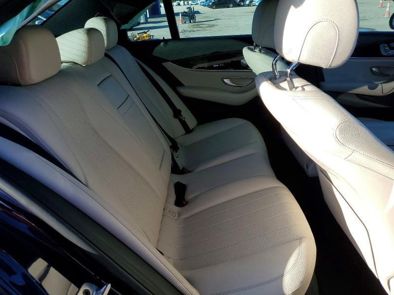 76319635 :رقم المزاد ، WDDZF8DBXLA710592 vin ، 2020 Mercedes-benz E مزاد بيع