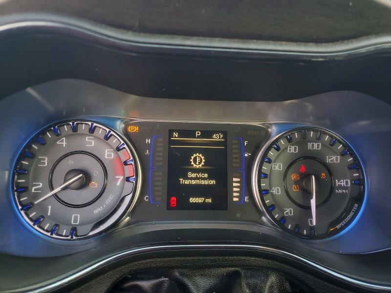 Продаж на аукціоні авто 2015 Chrysler 200, vin: 1C3CCCBB5FN753415, номер лоту: 77592705