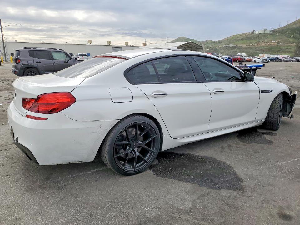 Продаж на аукціоні авто 2015 Bmw 640, vin: WBA6A0C50FD318018, номер лоту: 76131875