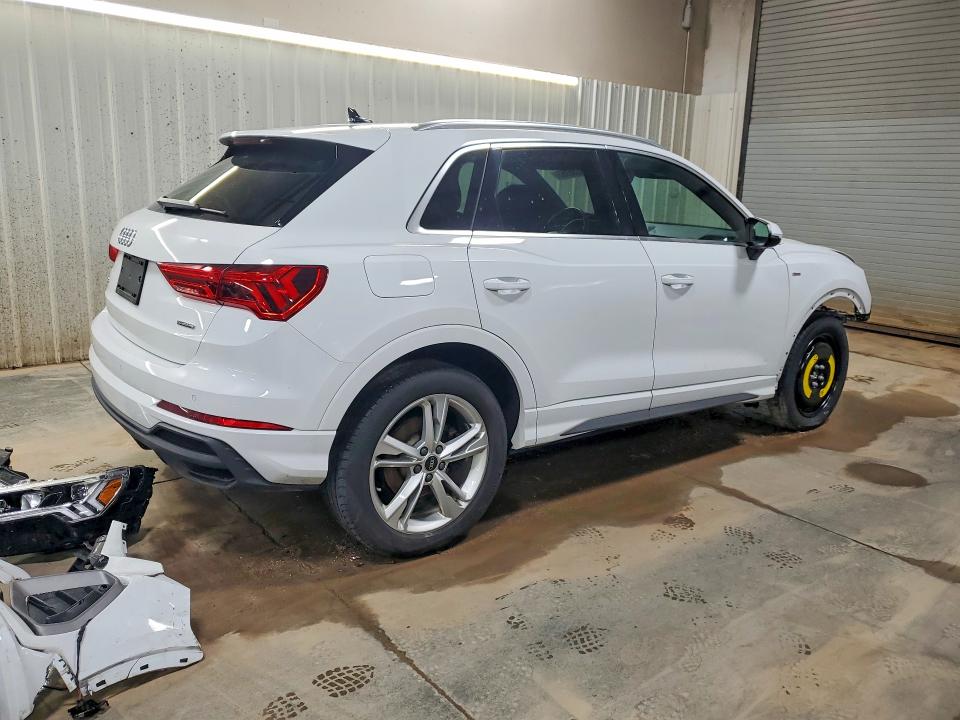 2023 Audi Q3 მანქანა იყიდება აუქციონზე, vin: WA1DECF37P1107597, აუქციონის ნომერი: 79235965