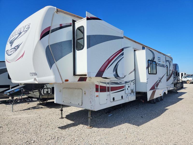 Aukcja sprzedaży 2012 Heartland Cyclone Model 3800 T, vin: 5SFCG4335CE240767, numer aukcji: 77327095