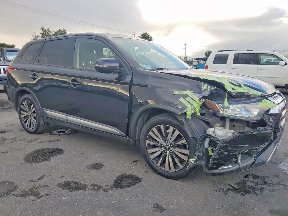 Продаж на аукціоні авто 2019 Mitsubishi Outlander, vin: JA4AD3A38KZ024476, номер лоту: 77736275