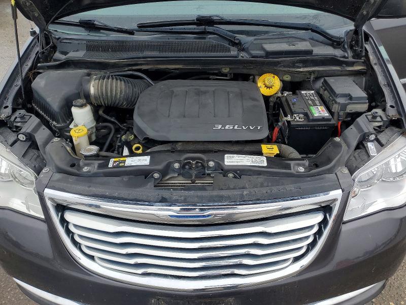 77707735 :رقم المزاد ، 2C4RC1BG5FR644641 vin ، 2015 Chrysler Town & Country مزاد بيع