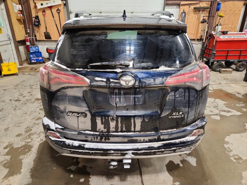 Продажа на аукционе авто 2018 Toyota Rav4 Hv, vin: JTMRJREV0JD256288, номер лота: 77368835