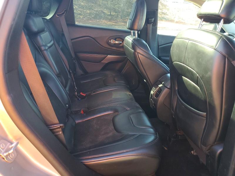 Продажа на аукционе авто 2019 Jeep Cherokee, vin: 1C4PJMLB1KD105075, номер лота: 77218375