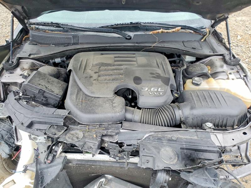 76833635 :رقم المزاد ، 2C3CCAAG7HH565394 vin ، 2017 Chrysler 300 مزاد بيع