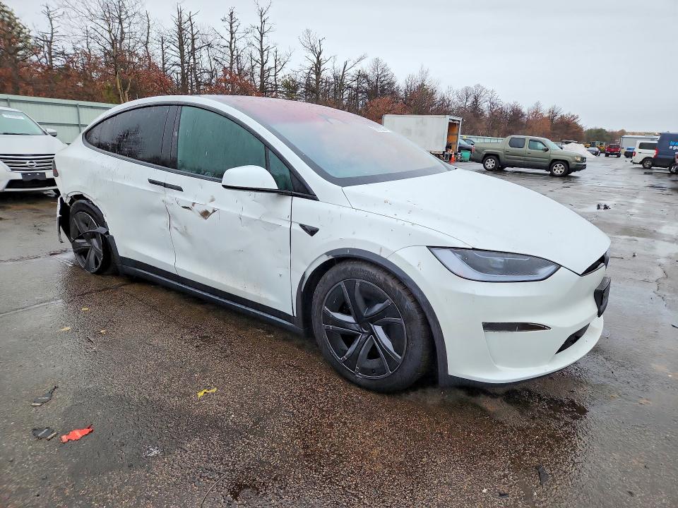 76167595 :رقم المزاد ، 7SAXCDE51TF476106 vin ، 2026 Tesla Model X مزاد بيع