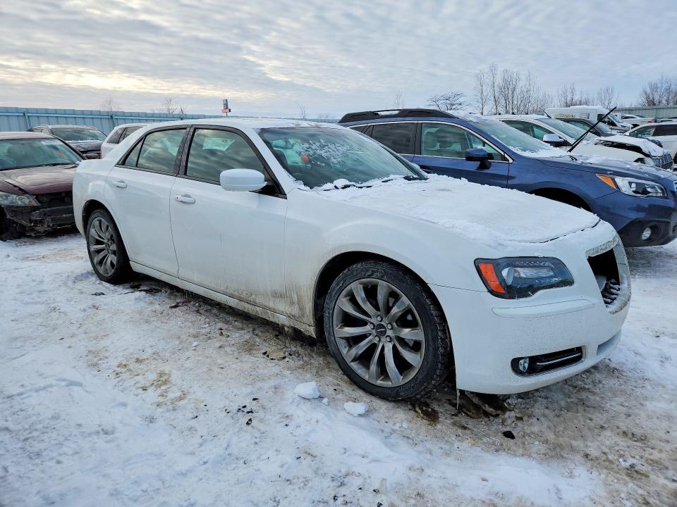 Продажа на аукционе авто 2014 Chrysler 300, vin: 2C3CCABG9EH303807, номер лота: 76397995