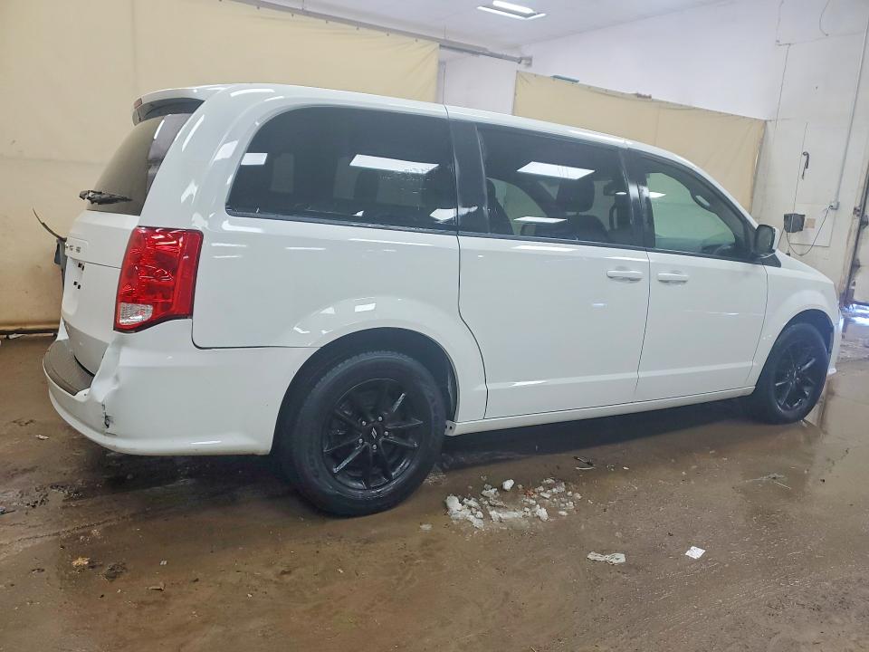 76136705 :رقم المزاد ، 2C4RDGBG6KR680400 vin ، 2019 Dodge Grand Caravan مزاد بيع