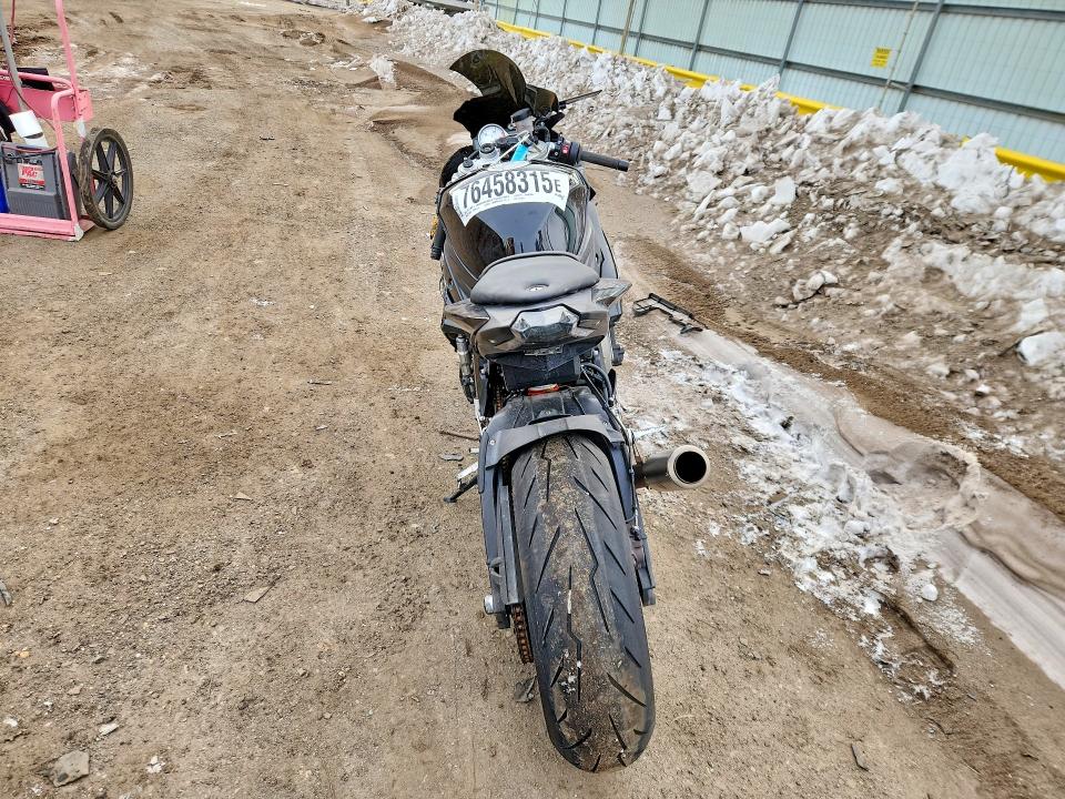 Продажа на аукционе авто 2015 Bmw S 1000, vin: WB10D2103FZ352294, номер лота: 76458315