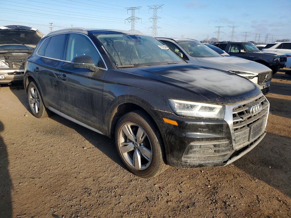 Продажа на аукционе авто 2018 Audi Q5, vin: WA1BNAFY4J2015436, номер лота: 76702615