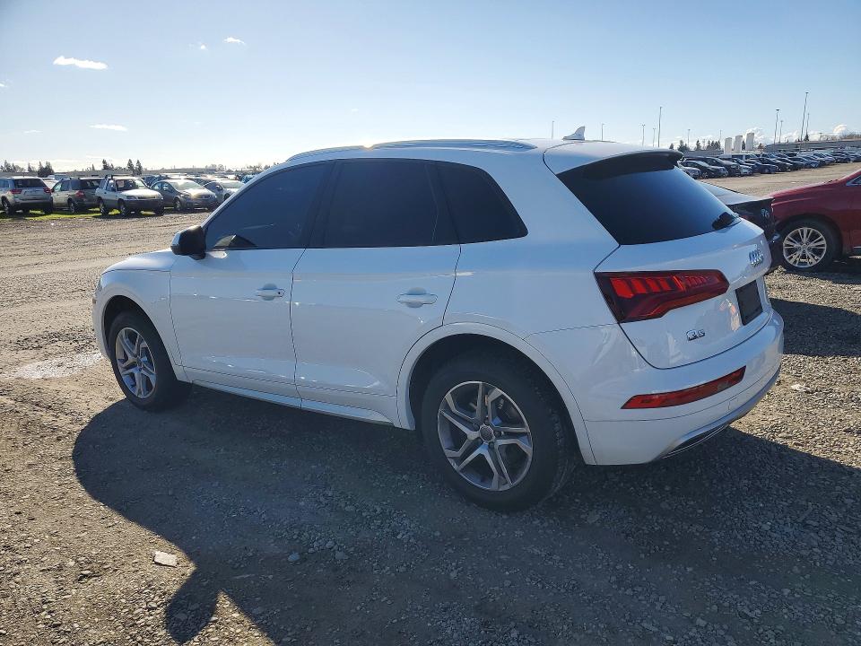 2018 Audi Q5 მანქანა იყიდება აუქციონზე, vin: WA1ANAFY1J2012764, აუქციონის ნომერი: 77398635