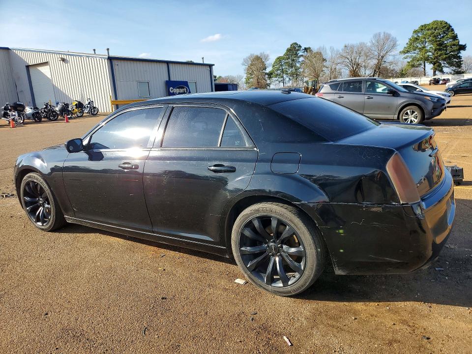 Продаж на аукціоні авто 2014 Chrysler 300, vin: 2C3CCABG8EH340301, номер лоту: 77551125