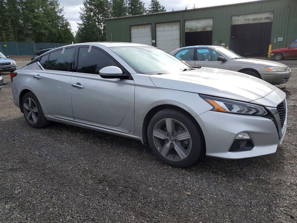 Продажа на аукционе авто 2019 Nissan Altima, vin: 1N4BL4DV7KC124559, номер лота: 77370465
