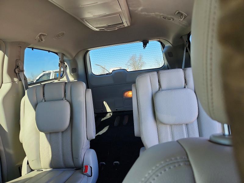 78317995 :رقم المزاد ، 2C4RC1CGXCR106981 vin ، 2012 Chrysler Town & Country مزاد بيع