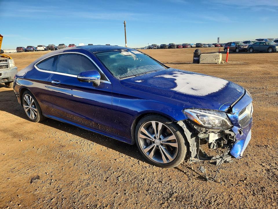 Продажа на аукционе авто 2017 Mercedes-benz C, vin: WDDWJ4KB3HF352520, номер лота: 76711785