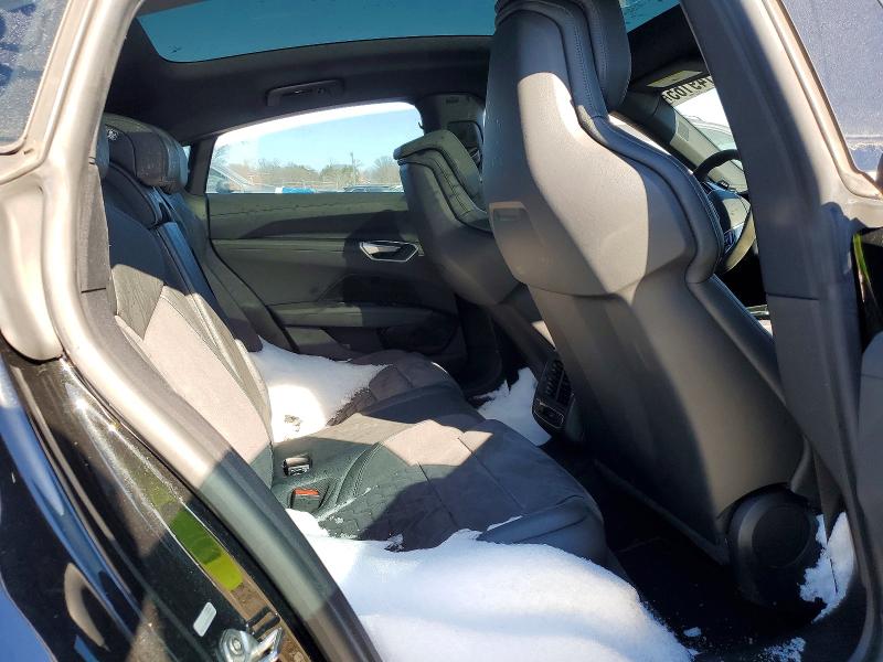 Продаж на аукціоні авто 2022 Audi E-tron Gt, vin: WAUCJBFW2N7008050, номер лоту: 76149165