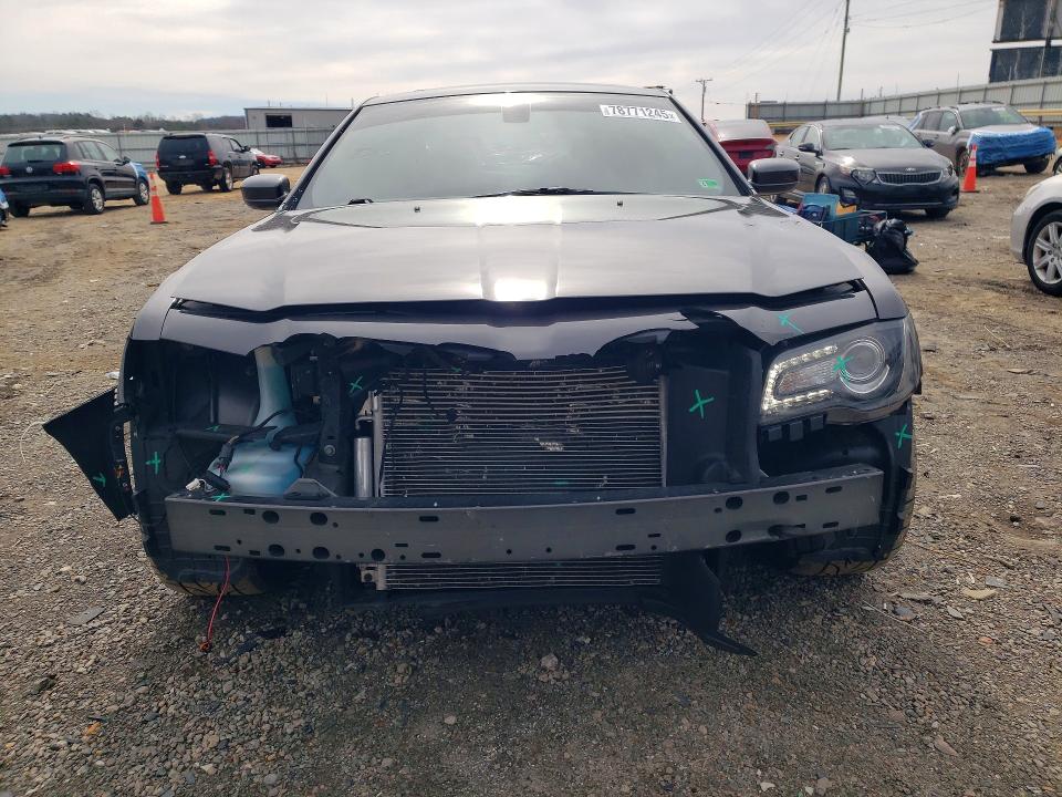 2020 Chrysler 300 მანქანა იყიდება აუქციონზე, vin: 2C3CCABT4LH239086, აუქციონის ნომერი: 78771245