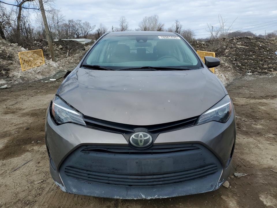 76567435 :رقم المزاد ، 2T1BURHE2KC235753 vin ، 2019 Toyota Corolla مزاد بيع