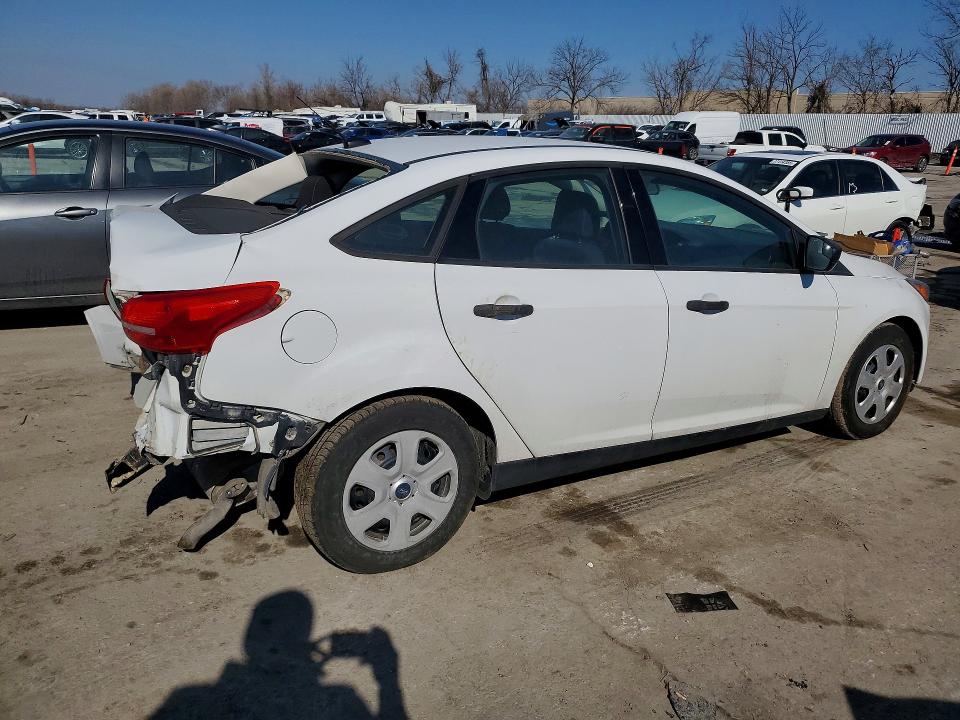 2018 Ford Focus მანქანა იყიდება აუქციონზე, vin: 1FADP3E22JL303229, აუქციონის ნომერი: 77233155