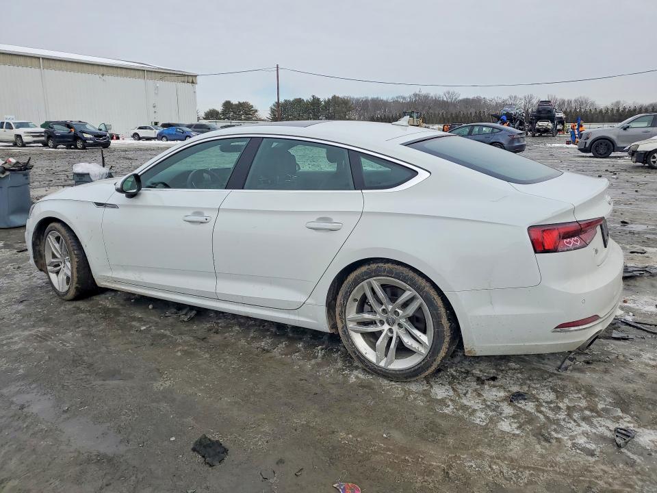 2019 Audi A5 მანქანა იყიდება აუქციონზე, vin: WAUBNCF57KA100055, აუქციონის ნომერი: 76241795