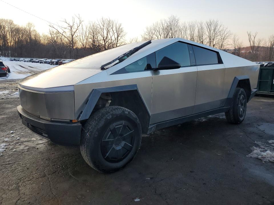 78279505 :رقم المزاد ، 7G2CEHED6RA056770 vin ، 2024 Tesla Cybertruck مزاد بيع