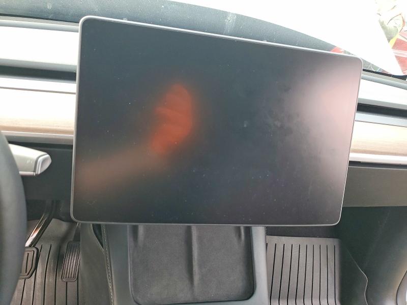 2024 Tesla Model Y მანქანა იყიდება აუქციონზე, vin: 7SAYGDEE7RF058649, აუქციონის ნომერი: 77232855