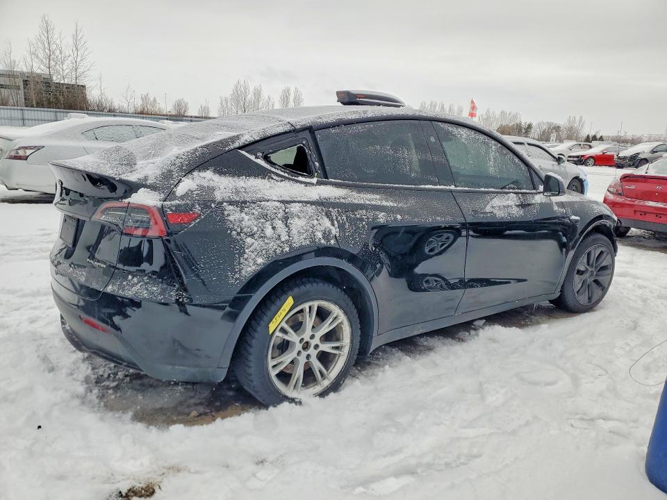 2024 Tesla Model Y მანქანა იყიდება აუქციონზე, vin: 7SAYGAEE4RF054153, აუქციონის ნომერი: 76755755
