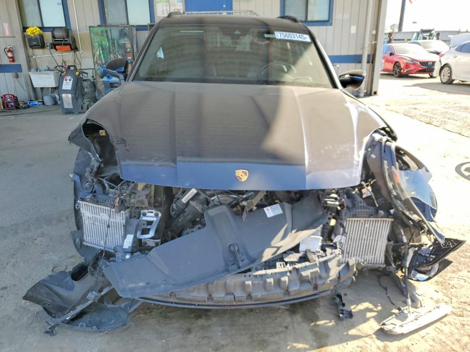 Продажа на аукционе авто 2020 Porsche Cayenne, vin: WP1AA2AY7LDA08867, номер лота: 75603145