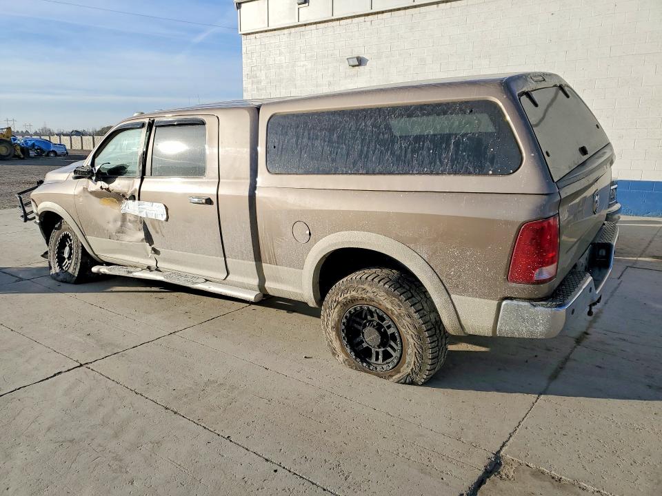 76221105 :رقم المزاد ، 3D73Y3HL1AG157495 vin ، 2010 Dodge Ram 3500 مزاد بيع