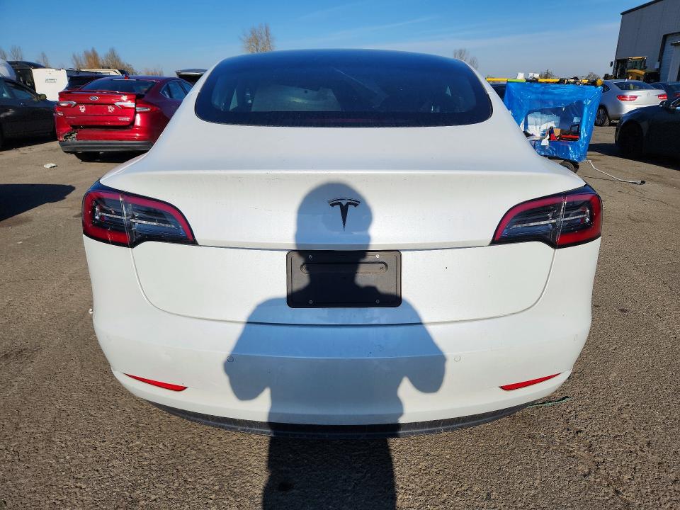 Продажа на аукционе авто 2022 Tesla Model 3, vin: 5YJ3E1EAXNF106809, номер лота: 76026695