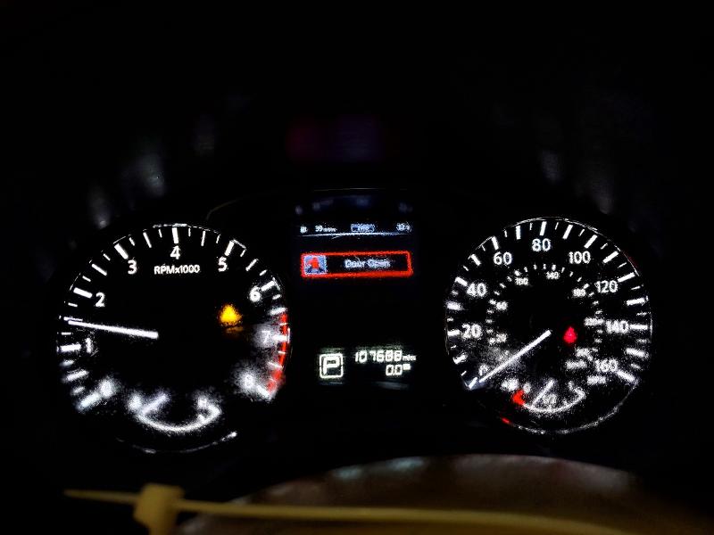 75369955 :رقم المزاد ، 5N1AR2MM0EC714599 vin ، 2014 Nissan Pathfinder مزاد بيع