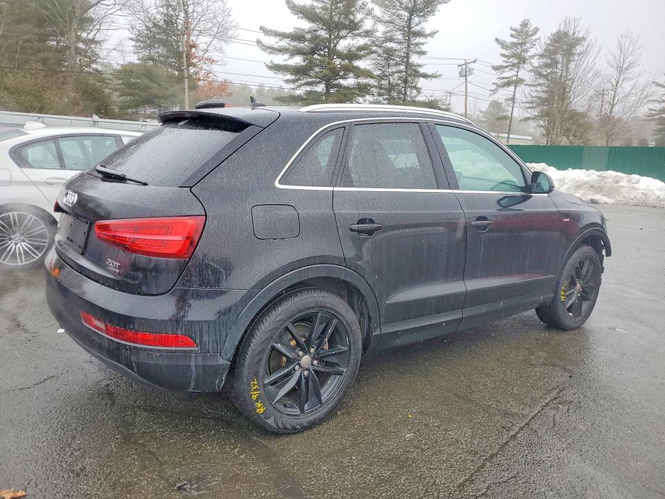 Продажа на аукционе авто 2018 Audi Q3, vin: WA1JCCFS7JR017620, номер лота: 77583545