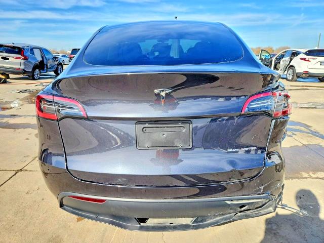 74929105 :رقم المزاد ، 7SAYGAEE9RF166768 vin ، 2024 Tesla Model Y مزاد بيع