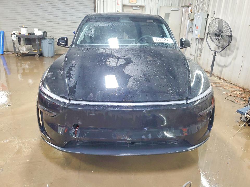 Продажа на аукционе авто 2026 Tesla Model Y, vin: 7SAYGDEE9TF402943, номер лота: 77019845