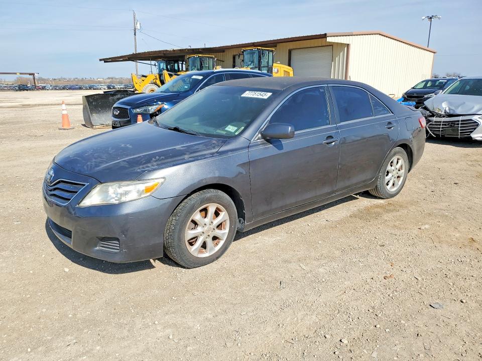 77751545 :رقم المزاد ، 4T1BF3EK6AU102704 vin ، 2010 Toyota Camry مزاد بيع