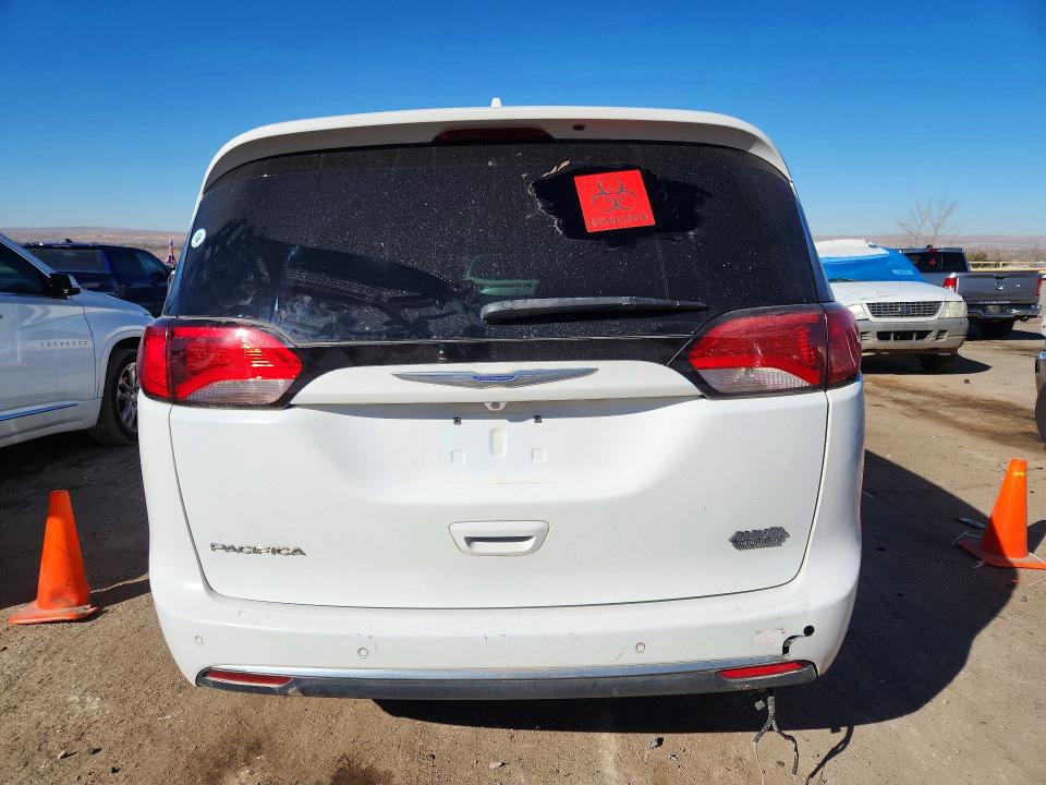 76313355 :رقم المزاد ، 2C4RC1BGXLR117951 vin ، 2020 Chrysler Pacifica مزاد بيع