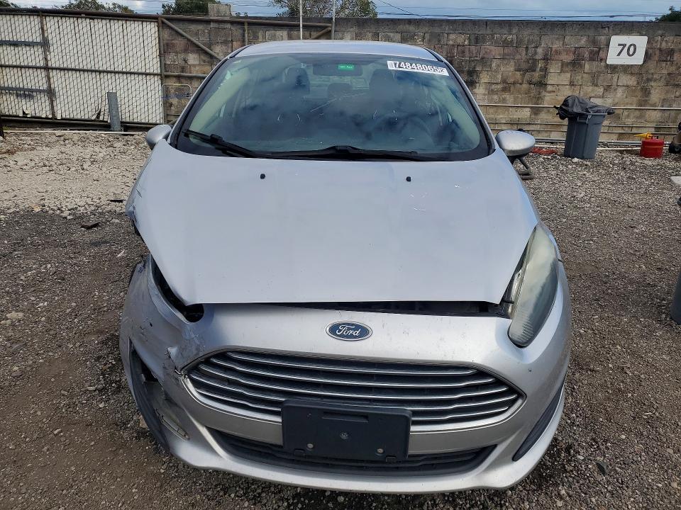 74848065 :رقم المزاد ، 3FADP4BJ6HM137081 vin ، 2017 Ford Fiesta مزاد بيع
