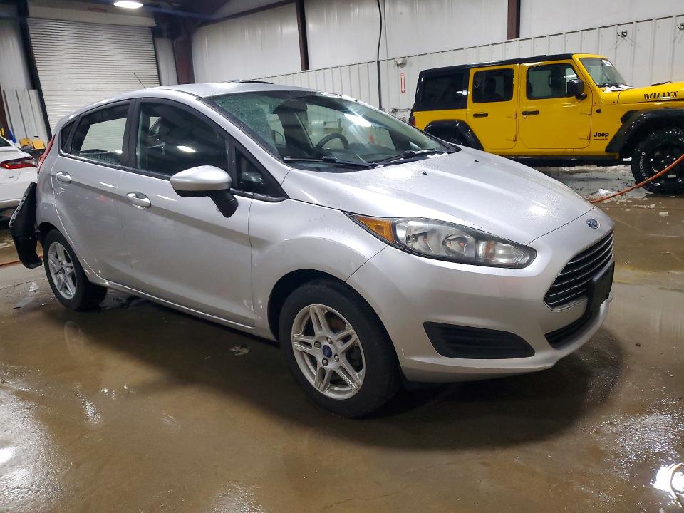 54062956 :رقم المزاد ، 3FADP4EJ8KM153396 vin ، 2019 Ford Fiesta مزاد بيع