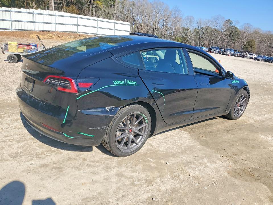 Продажа на аукционе авто 2021 Tesla Model 3, vin: 5YJ3E1EA0MF085984, номер лота: 76715075