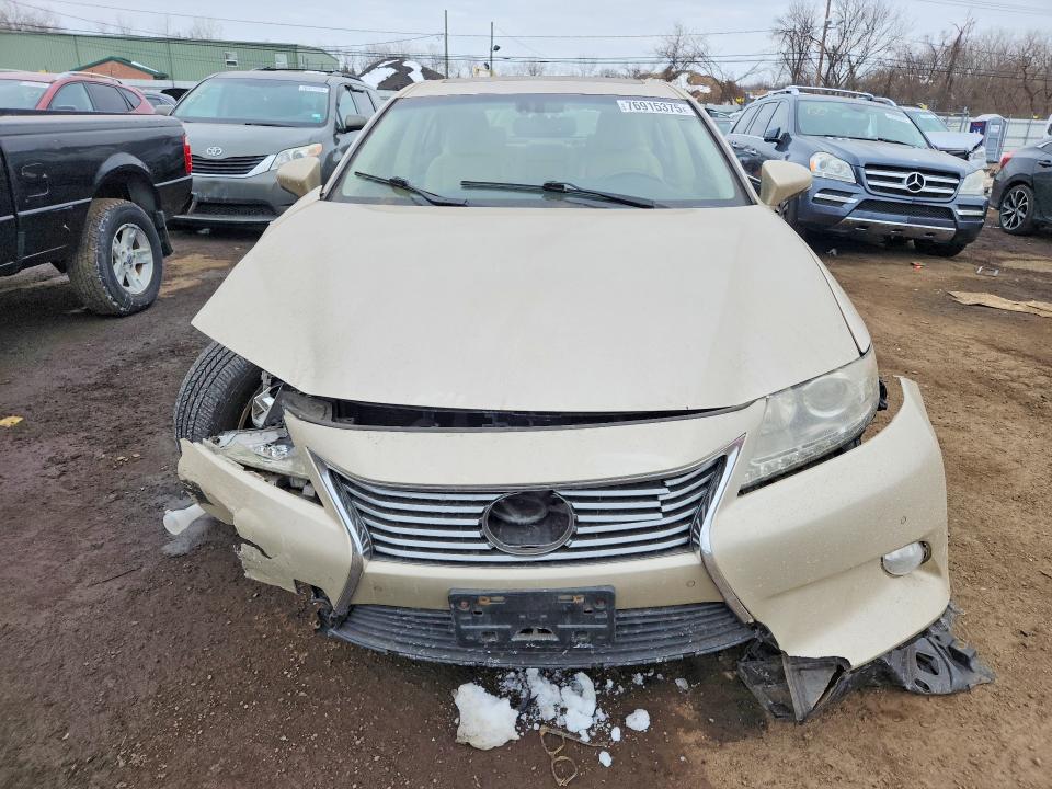 76915375 :رقم المزاد ، JTHBK1GGXD2007977 vin ، 2013 Lexus Es مزاد بيع