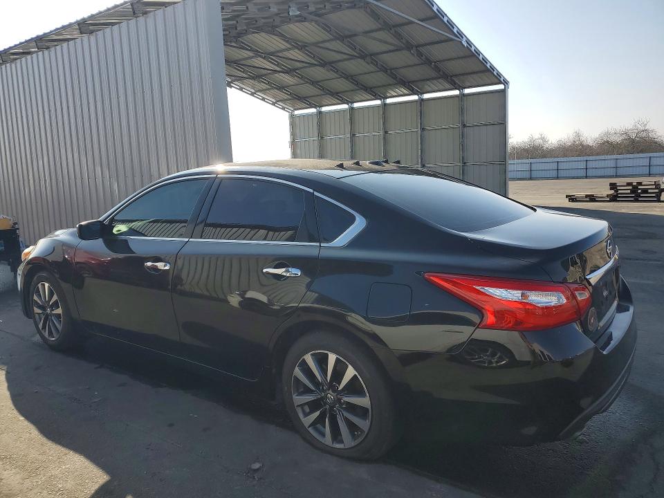 Auction sale of the 2017 Nissan Altima, vin: 1N4AL3AP0HC118509, lot number: 76138315
