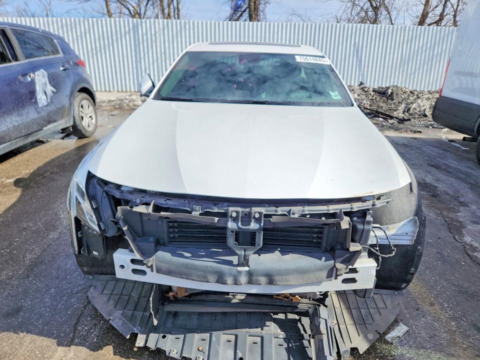 75614845 :رقم المزاد ، 1G6KG5R64GU146013 vin ، 2016 Cadillac Ct6 مزاد بيع