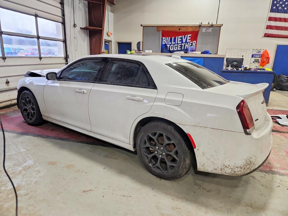 Продаж на аукціоні авто 2022 Chrysler 300, vin: 2C3CCAGG4NH135325, номер лоту: 77438085