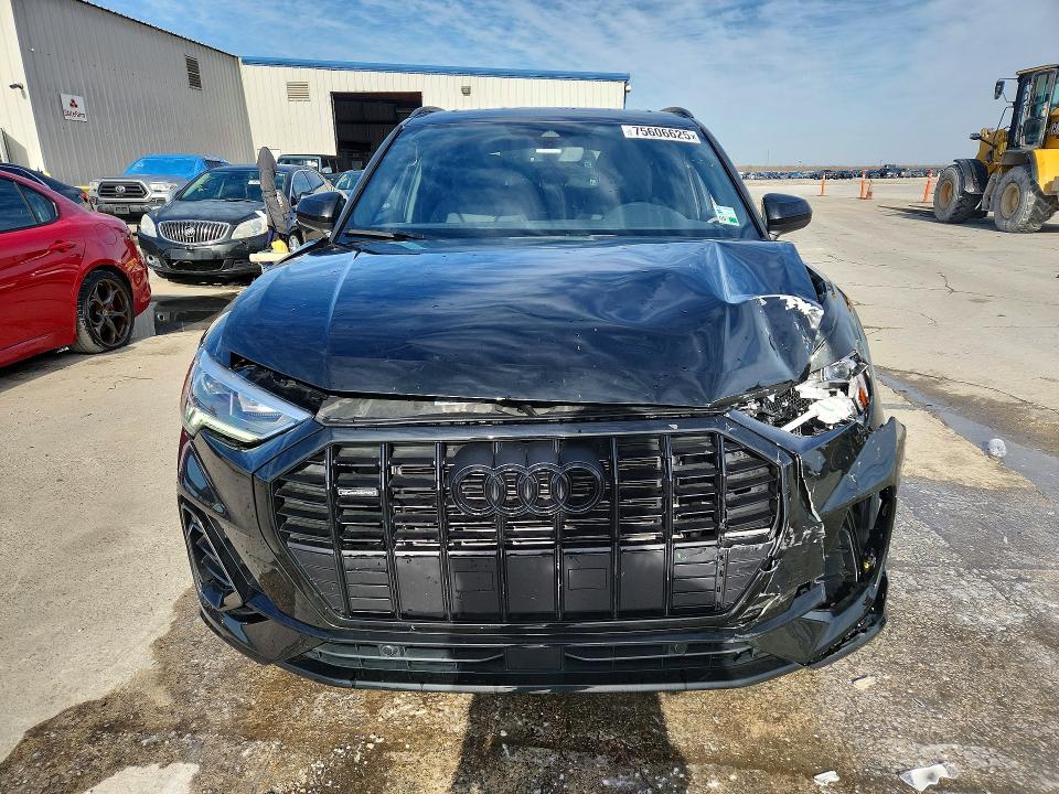 Продажа на аукционе авто 2025 Audi Q3, vin: WA1DECF35S1036926, номер лота: 75606625