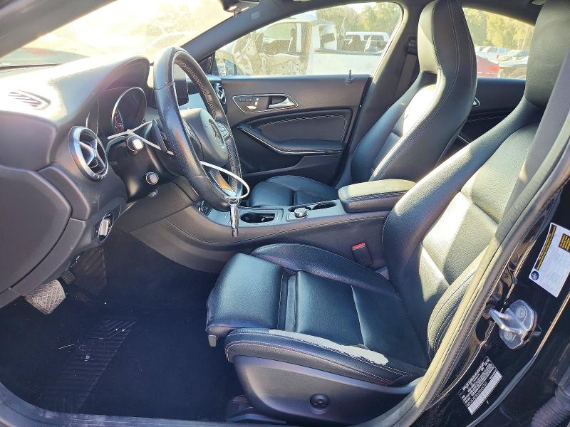75851815 :رقم المزاد ، WDDSJ4EB8JN669702 vin ، 2018 Mercedes-benz Cla مزاد بيع