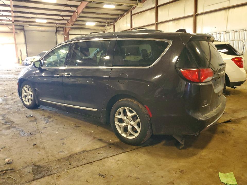 Продаж на аукціоні авто 2017 Chrysler Pacifica, vin: 2C4RC1BG8HR821041, номер лоту: 79261585